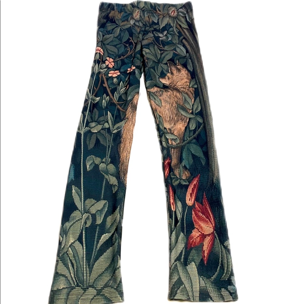Nature print “Wild Things” theme leggings - Size: Small